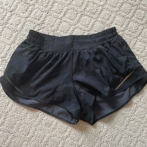 Camo lululemon women shorts
